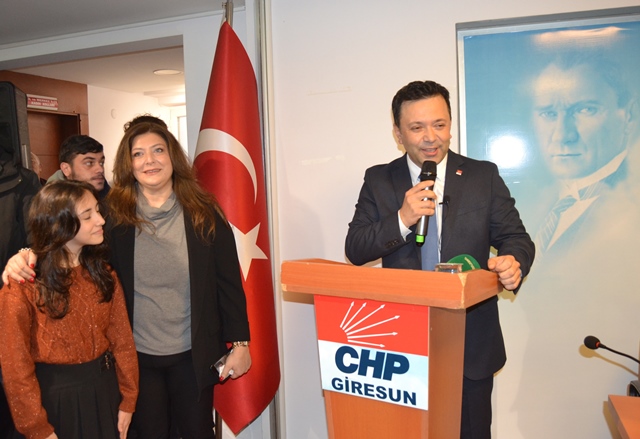 Burak Bektaşoğlu CHP'den Belediye Başkan Aday Adaylığını Açıkladı