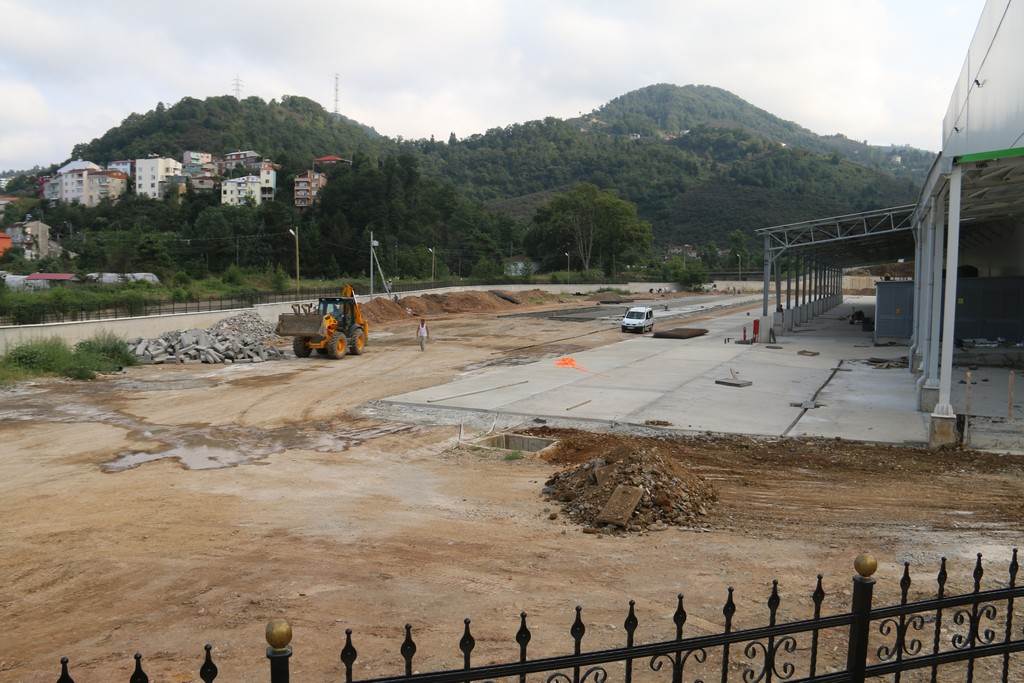Ticaret Borsası ve Lisanslı Fındık Deposu Tamamlanmak Üzere