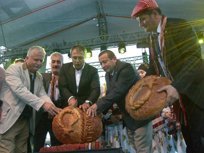 Yenikapı Giresun Günlerinde Çavuşlu Ekmeği Tanıtıldı