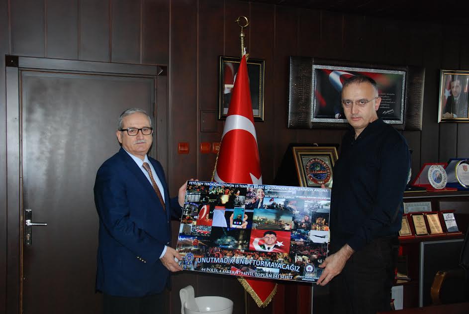 Öztürk’ten Başkan Yakar’a 15 Temmuz tablosu