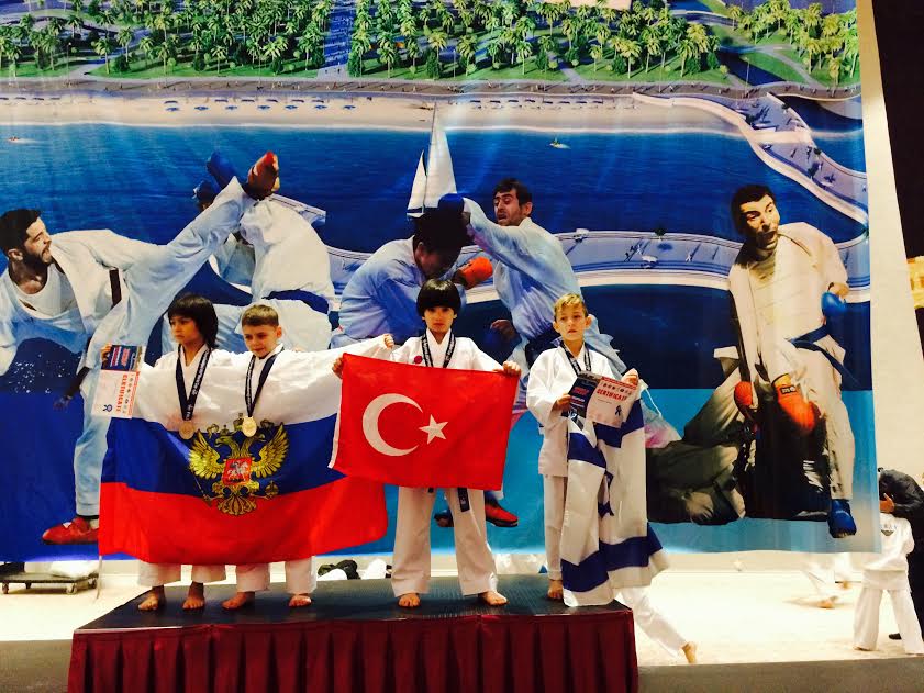 Pirazizli Kardeşler Bir Başariya Daha İmza Atti