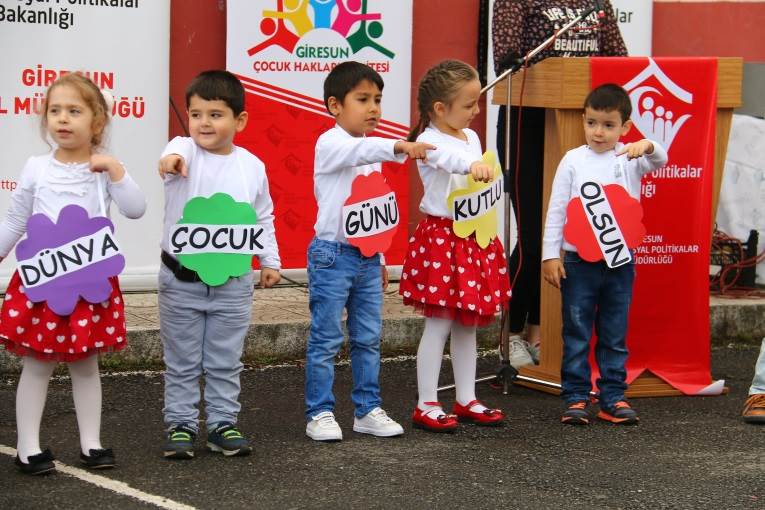 Dünya Çocuk Hakları Günü Kutlandı 