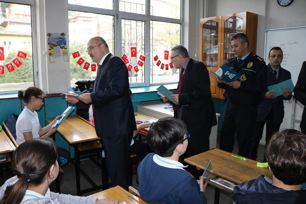 Giresun Öğrencileri Afeti Öğreniyor