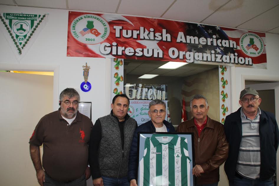 Giresunspor Forması Amerika'da Açık Artırmaya Çıkacak