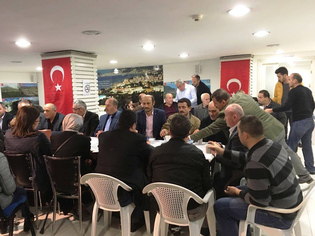 Her Ay Mevlit Okutuyorlar