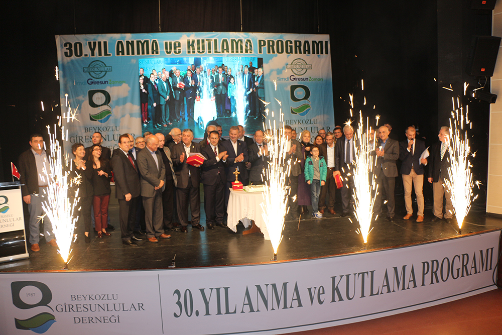 30. Yıla Anma ve Kutlama Programı ile Girdiler