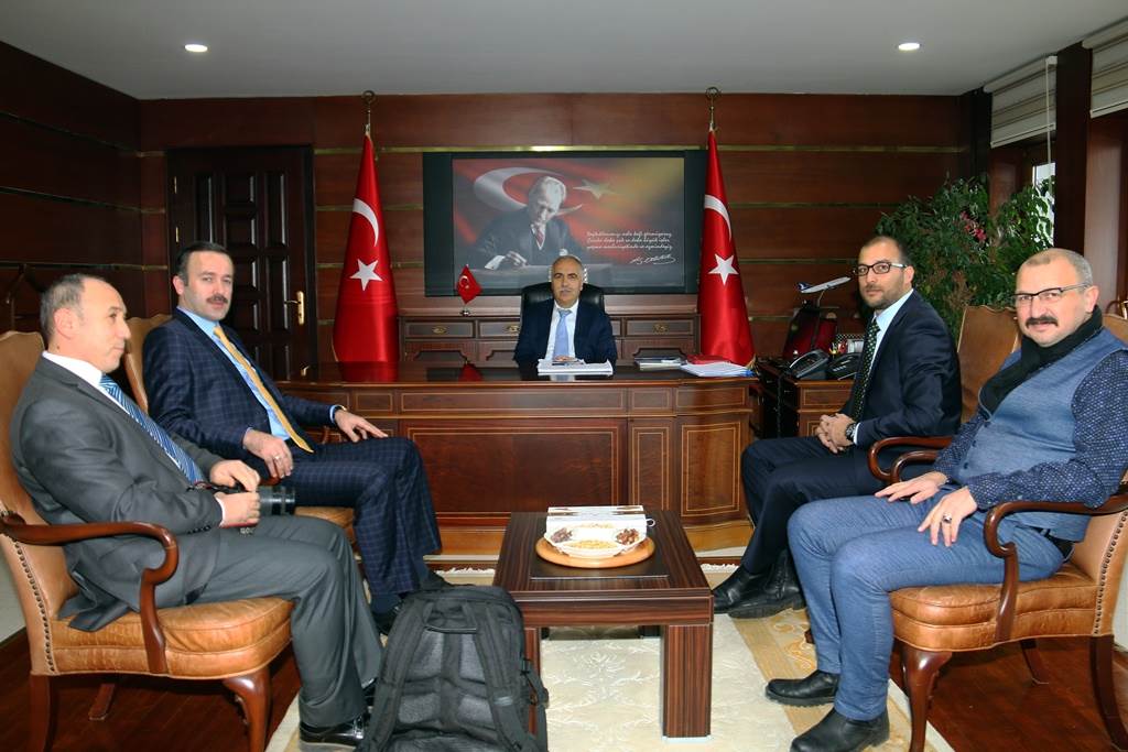 Reha Beyoğlu Vali Karahan'ı Ziyaret Etti