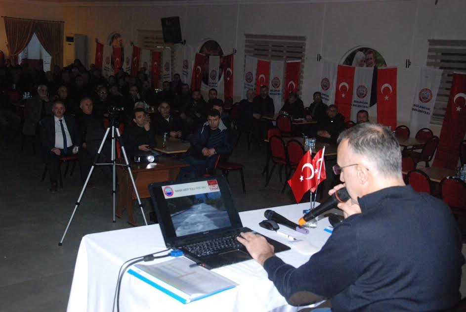 Yakar Esnafla İstişare ve Bilgilendirme Toplantısı yaptı