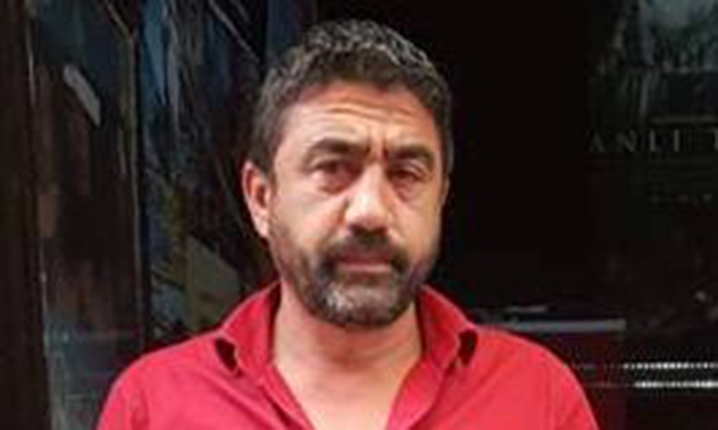 Evinde yanarak can verdi