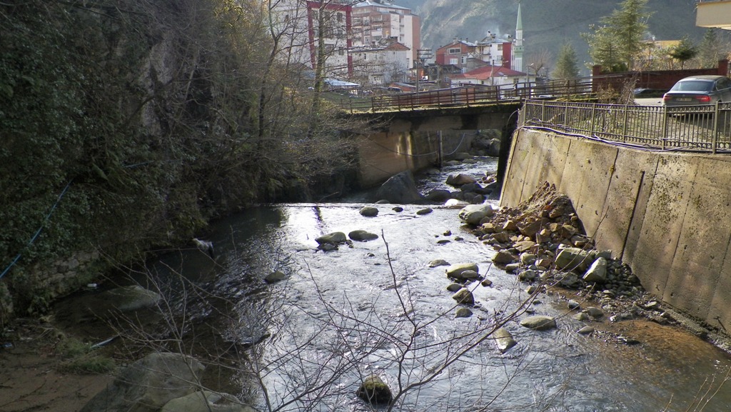 Doğankent Dereleri Islah Ediliyor