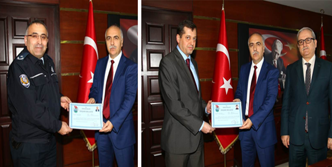 Vali Karahan’dan İki Emniyet Amirine Başarı Belgesi