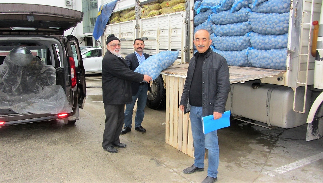 Çiftçilere Yüksek Verimli  Patates Tohumluğu Dağıtıldı