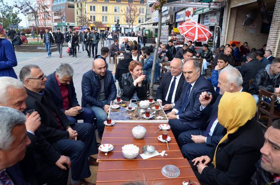 Cemal Öztürk Referandum Çalışmalarına Hız Kesmeden Devam Ediyor