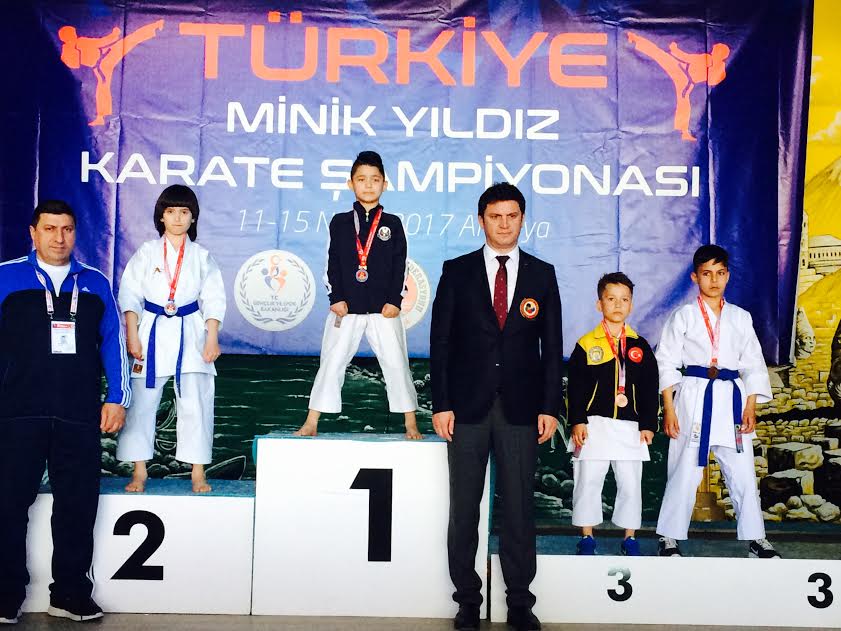 Pirazizli Kareteci Osman Burak Keleş Milli Takıma Seçildi