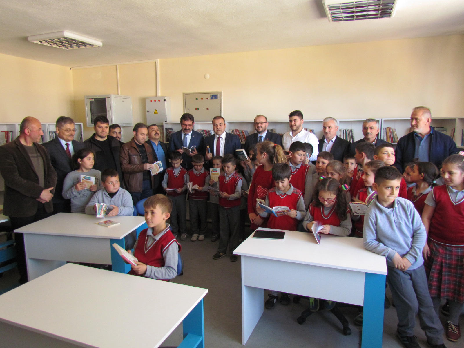 Düş Kütüphanesi Çavuşluda Açıldı