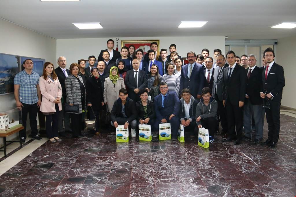 Valimiz Geleceğin Mucitlerini Kabul Etti