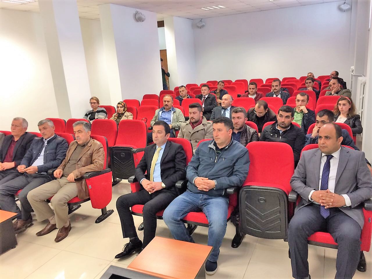 ‘Şap Hastalığı İle Mücadelede Kontrol ve Biyogüvenlik’toplantısı düzenlendi