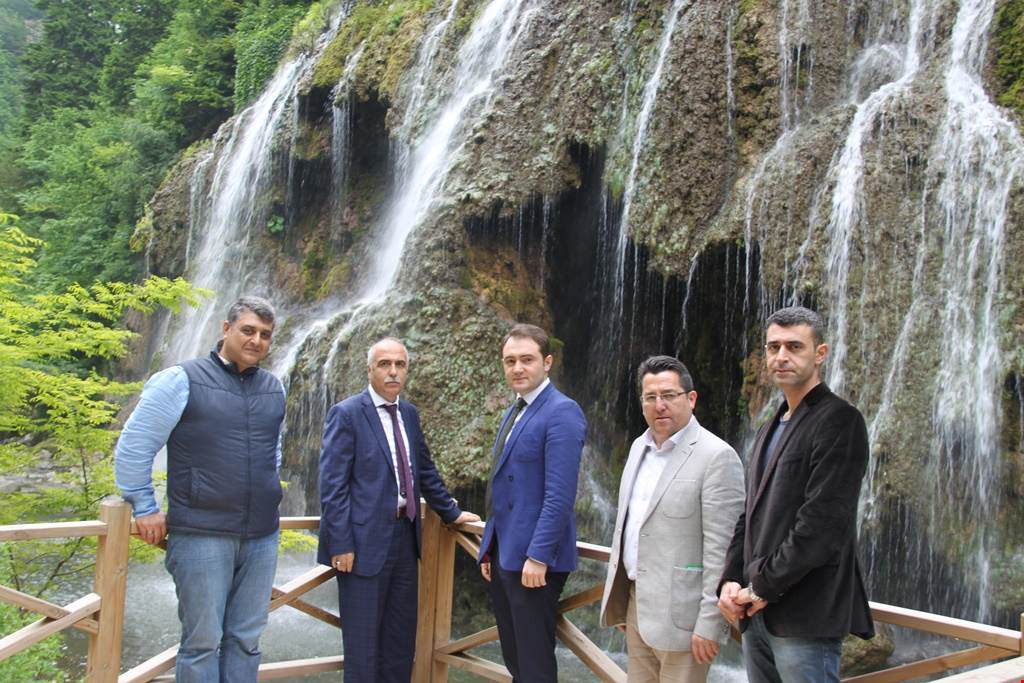 Kuzalan Tabiat Parkında İnceleme 