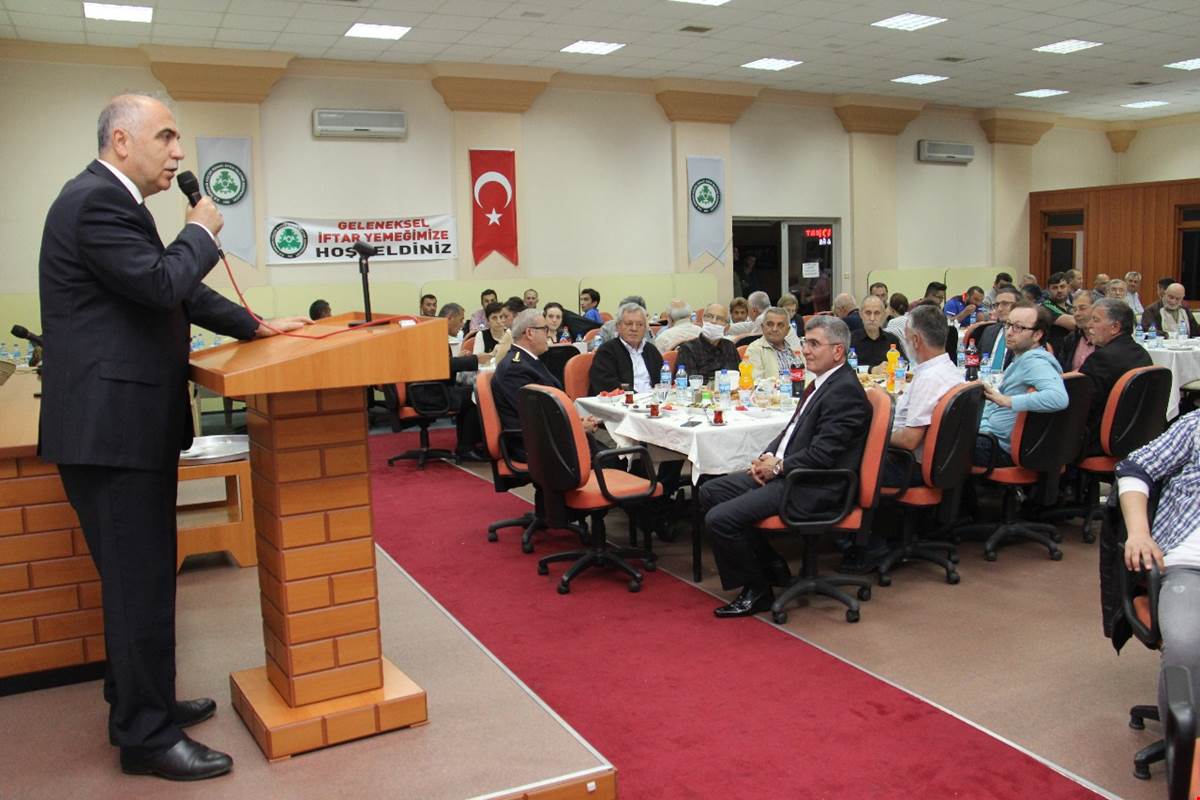 Memleketimiz Ciddi Bir Mücadelenin İçinde