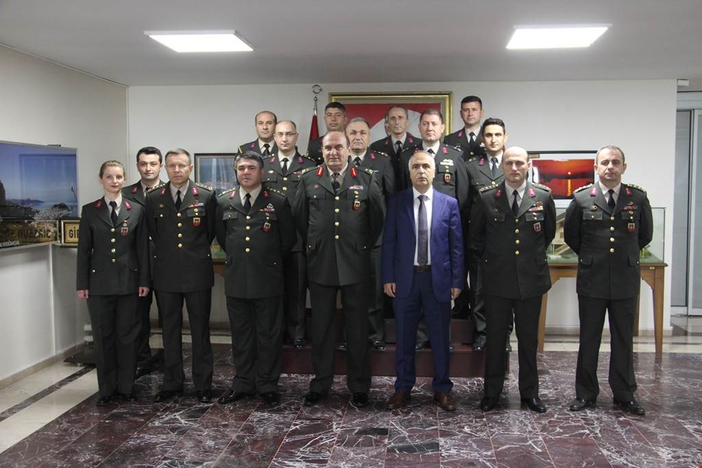 Jandarmadan Vali Karahan’a Ziyaret 