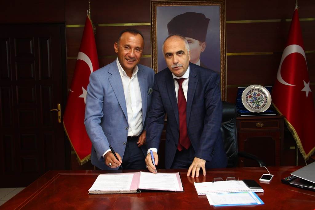 Hayırsever İşadamı İlimize Engelli Okulu Yaptırıyor 