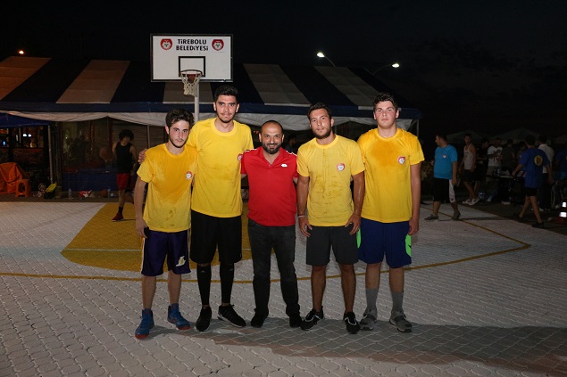 Tirebolu'da Sokak Basketbolu Heyecanı