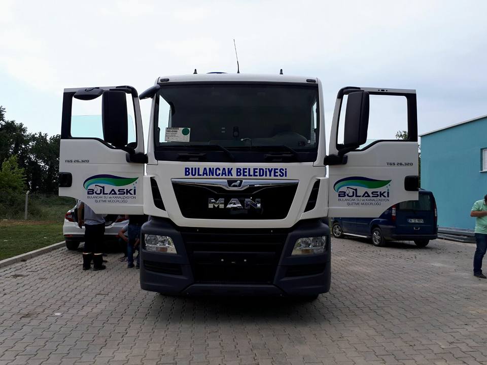 Bulancak Belediyesi Kanal Temizleme aracı aldı