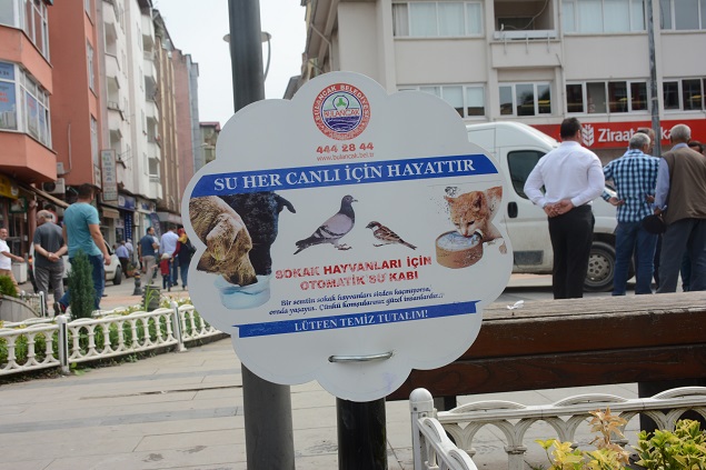 Başkan Yakar’dan Su ve mama istasyonu projesi