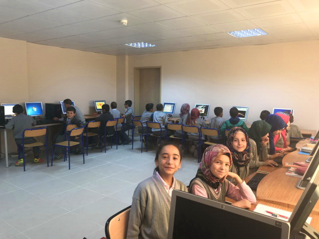 Şevket Canikli'ye Bilişim Teknolojileri Laboratuvarı