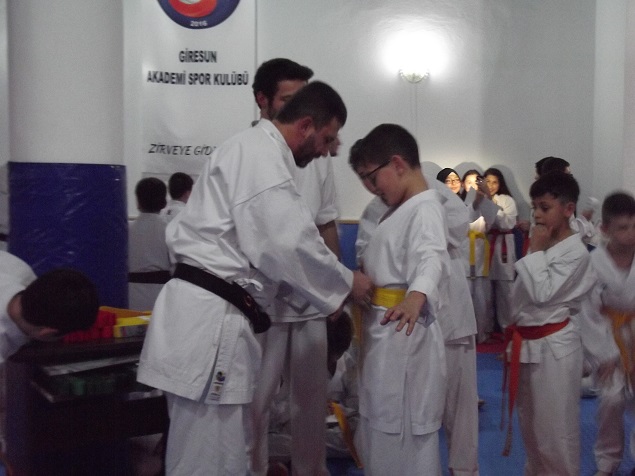 Akademi Spor Kulübü Karatecilerinin Kuşak Heyecanı