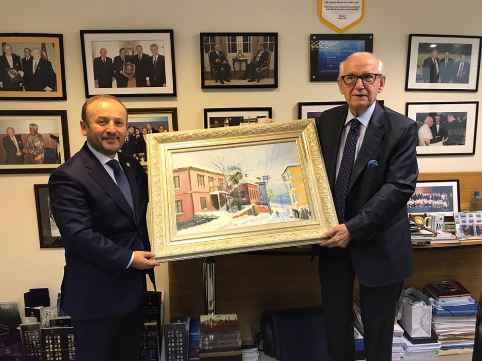 Sabri Öztürk’ten Şener Erzik’e Anlamlı Ziyaret 