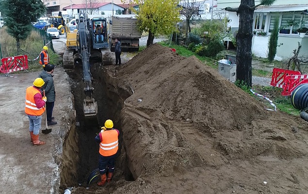 Güzelyalı Mahallesi’nde alt yapı çalışmalarına hız verildi