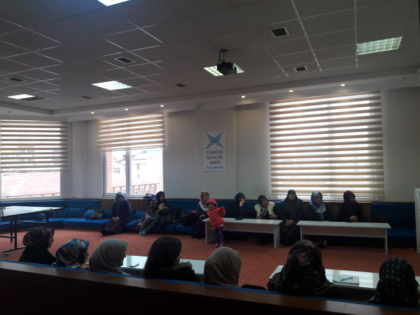 TÜGVA Bulancak, hanımları demli muhabbete davet ediyor.
