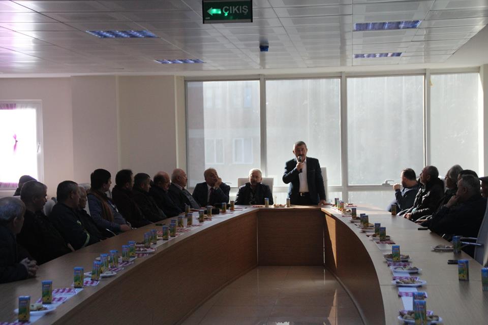 Yağlıdere’de İlçe Esnafıyla İstişare Toplantısı Düzenlendi 