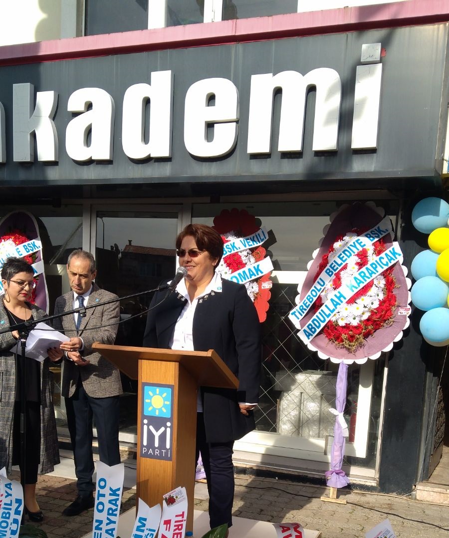 İYİ Parti Piraziz Ve Tirebolu Teşlilatlarını Açtı