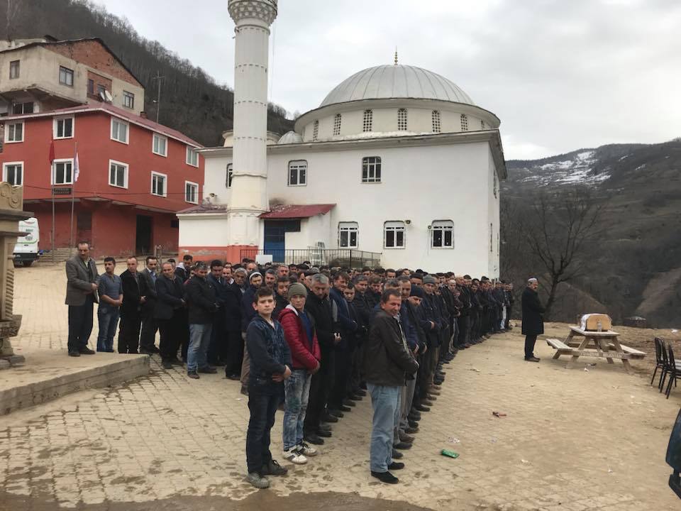 Bursa’da Vefat Eden Giresunlu Minik Buğra Son Yolculuğuna Uğurlandı