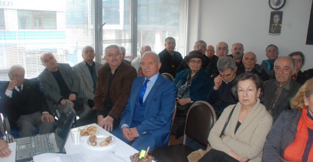 Sefa Karahasan Başkan seçildi