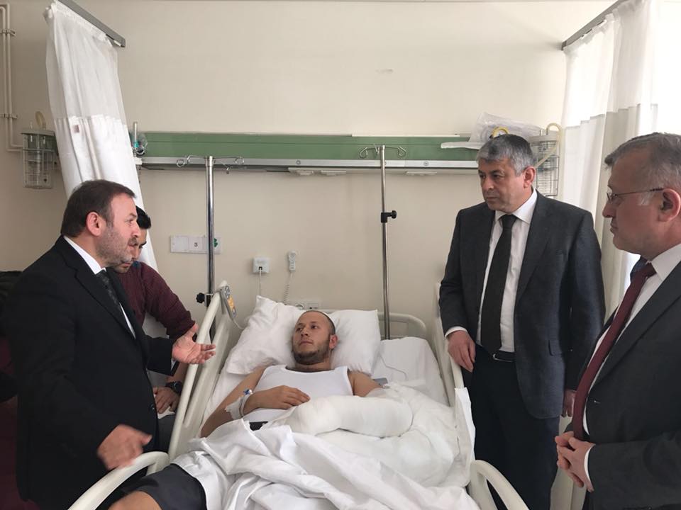 ÖZTÜRK’TEN GAZİLERE GEÇMİŞ OLSUN ZİYARETİ 