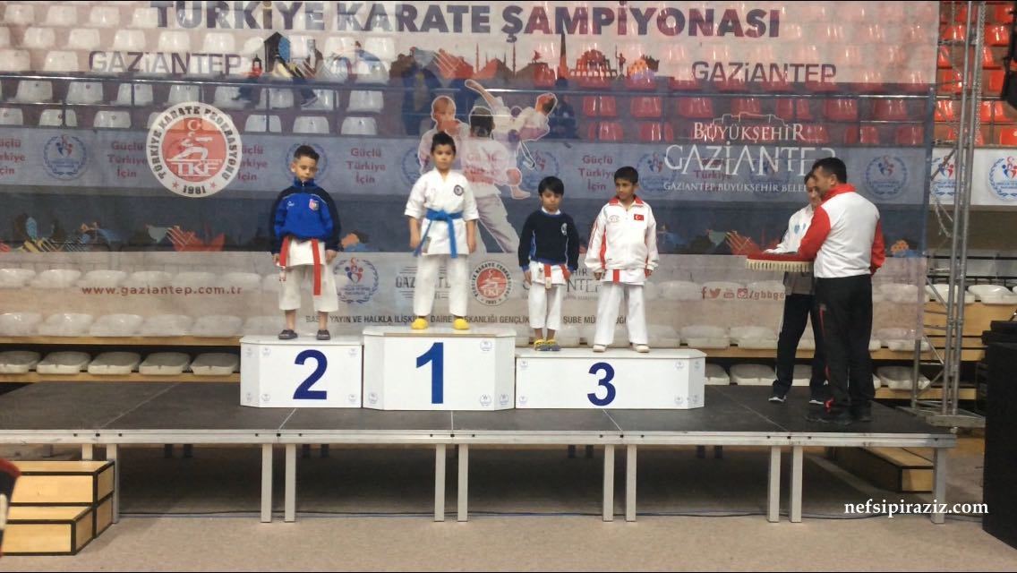 ‎‎Piraziz’li Sporcu Madalyaya Doymuyor