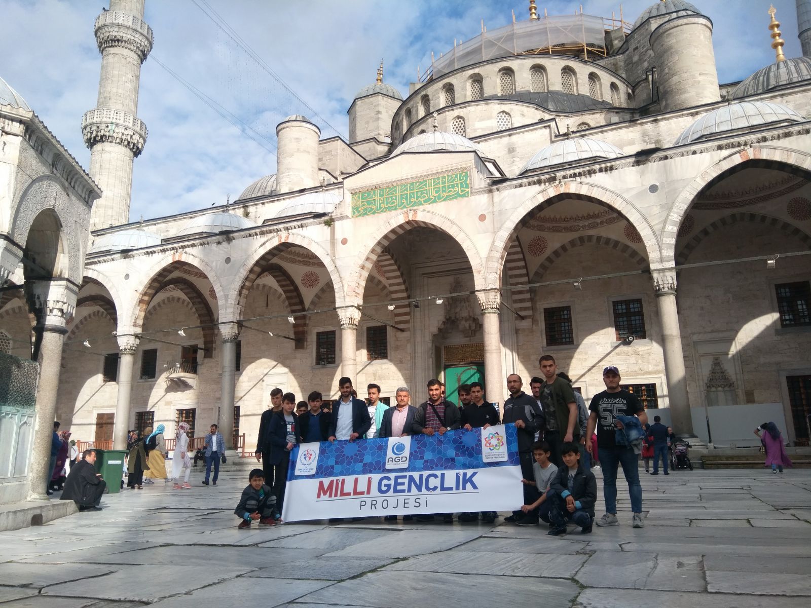 AGD Giresun ‘Fetih Kutlaması’ İçin İstanbul’a Çıkarma Yaptı