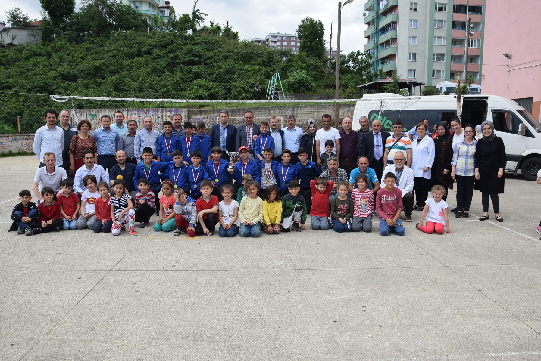 ALTIN ÇOCUKLARTARİH YAZDILAR