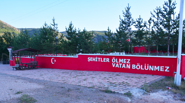 Alucra Şehitliğinin Bakım ve Onarımı Tamamlandı