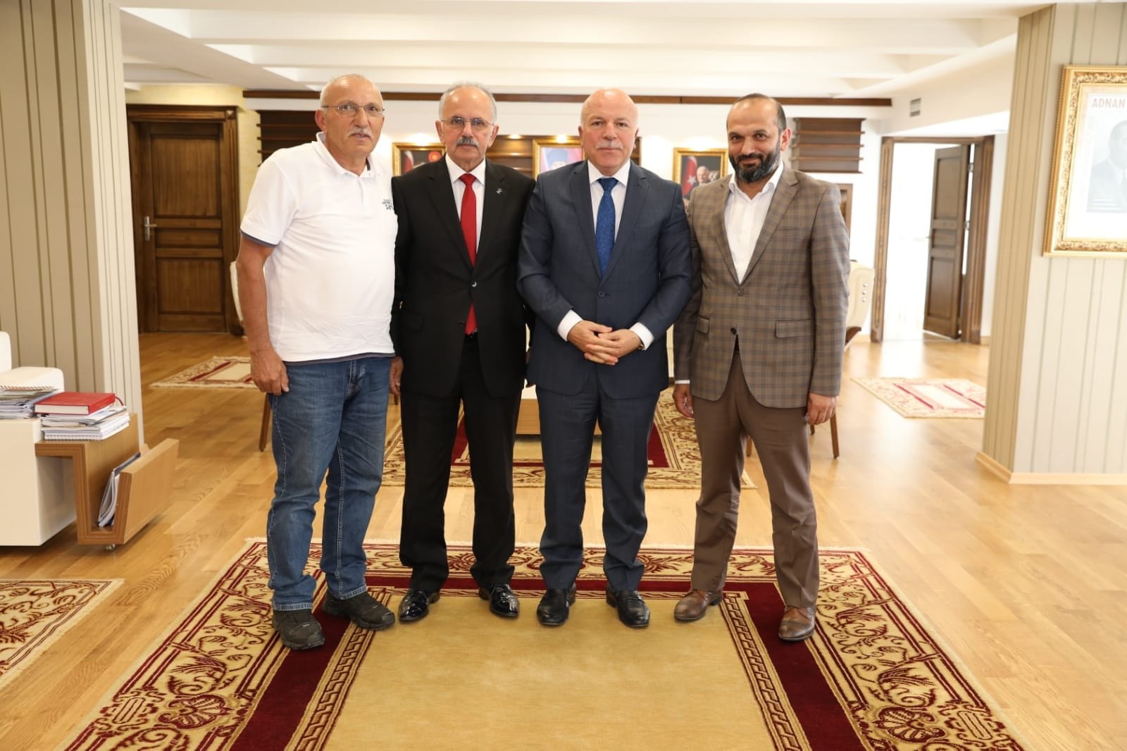Erzurum Büyükşehir Belediyesi’nden Tirebolu’ya destek sözü!