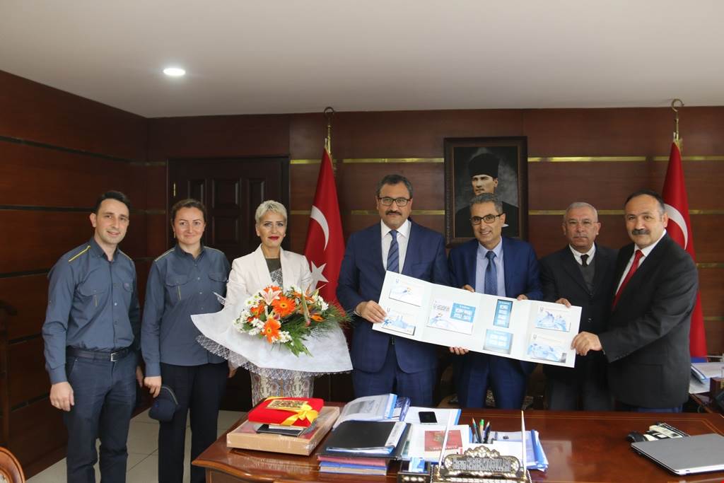 Vali Sarıfakıoğulları, PTT’nin 178’inci Yıldönümünü Kutladı