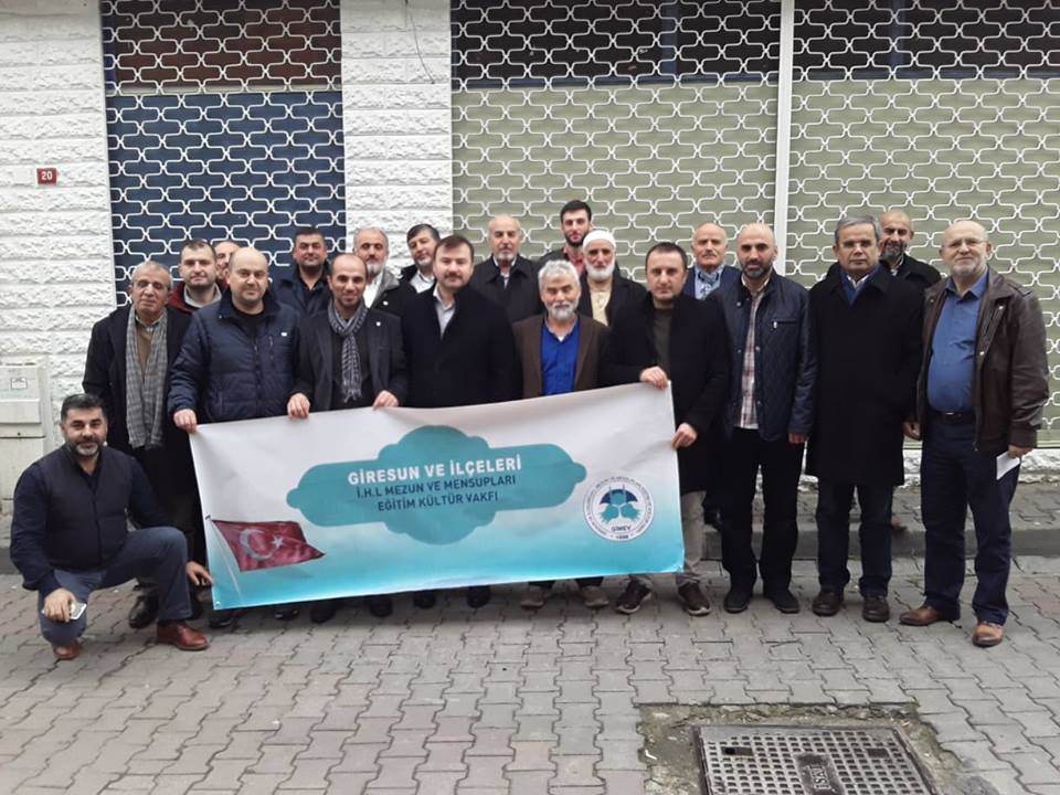 Yetim Başını Okşamak Terapidir