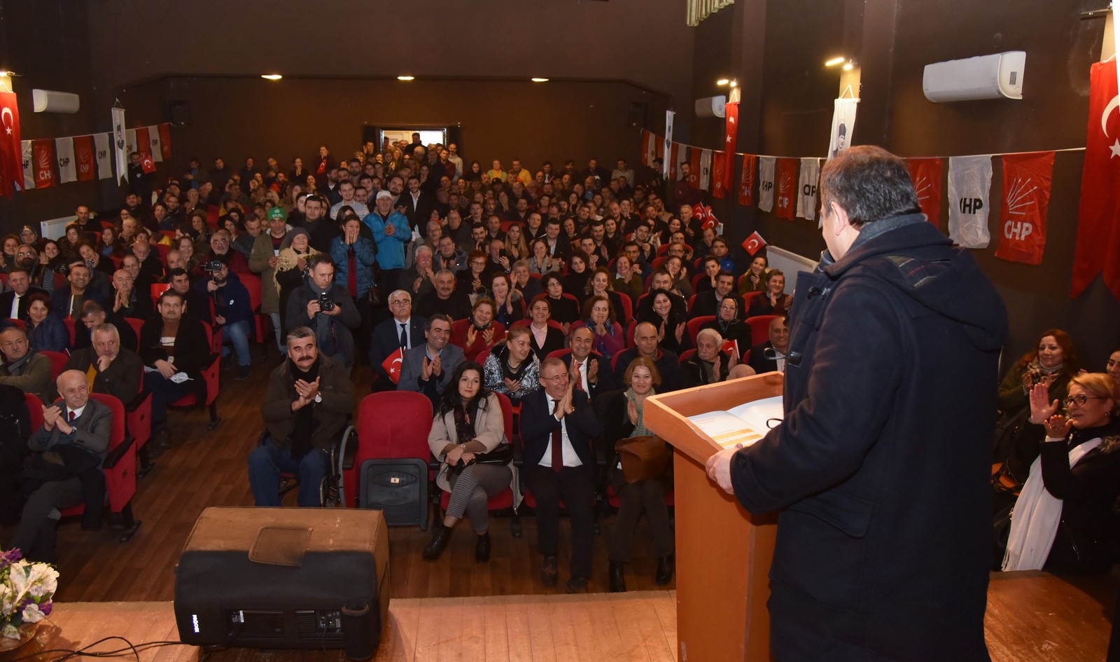 BAŞKAN AKSU 10 YILINI VE GELECEĞİ ANLATTI