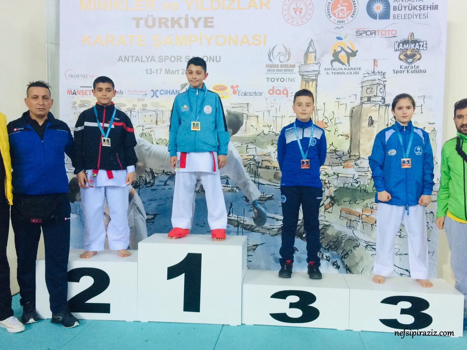  PİRAZİZLİ MİLLİ SPORCU ÖDÜLE DOYMUYOR