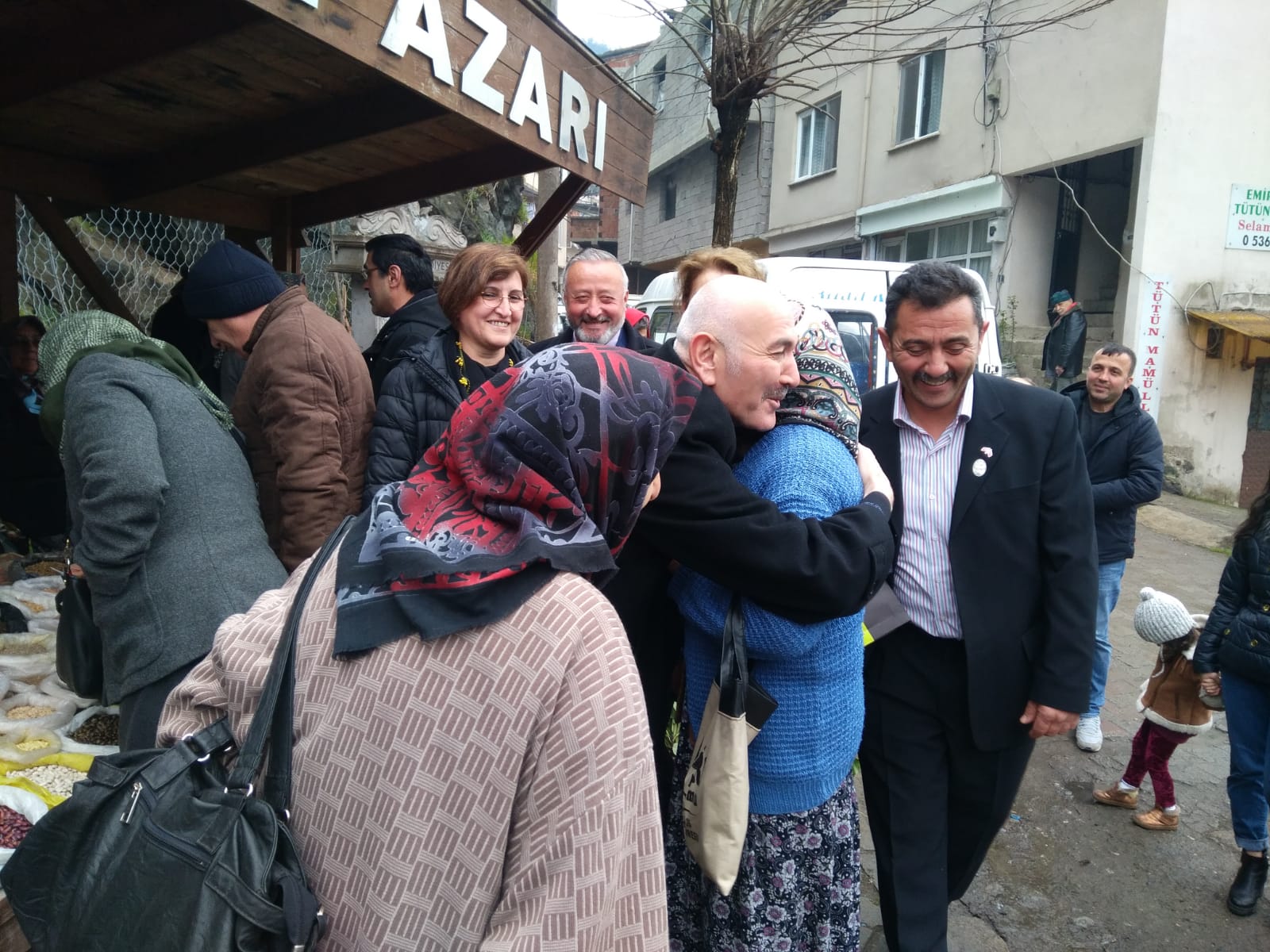 EN YAKIN RAKİBİNE %70 FARK ATTI!