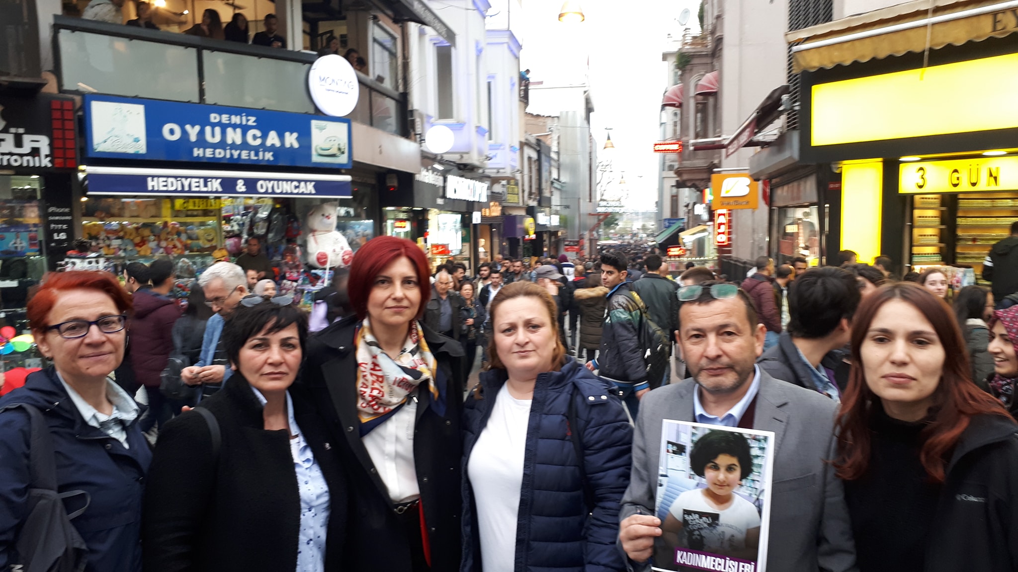 Türkiye Rabia Naz İçin Yürüdü
