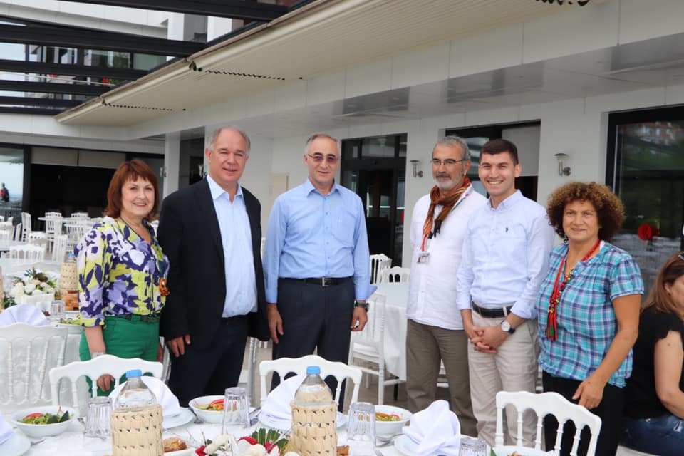 TURİSTLER PİRAZİZ'E HAYRAN KALDI